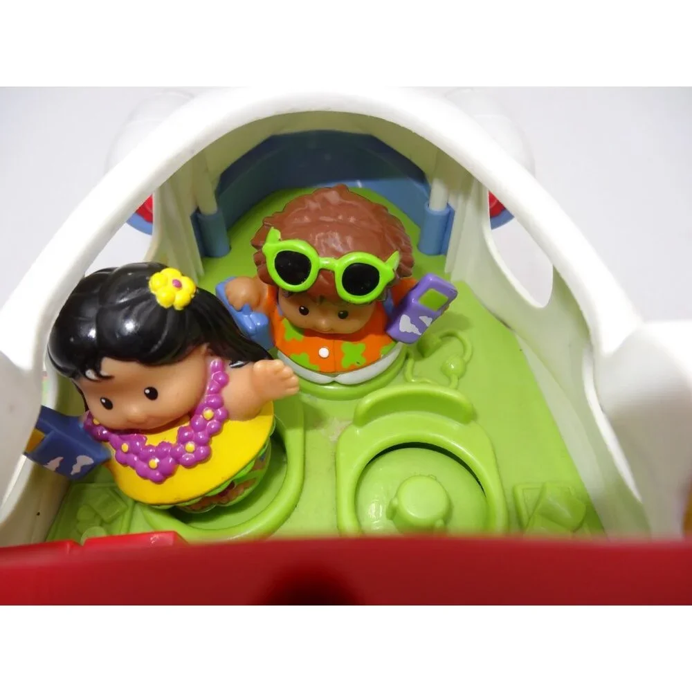 Fisher Price Little People Airplane Lights & Sound 2005 Suitcase 3 Little People